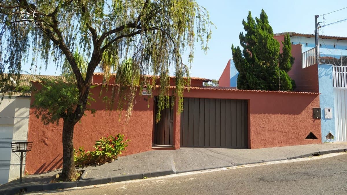 Casa Alto Padrão para Venda em Vigilato Pereira Uberlândia-MG
