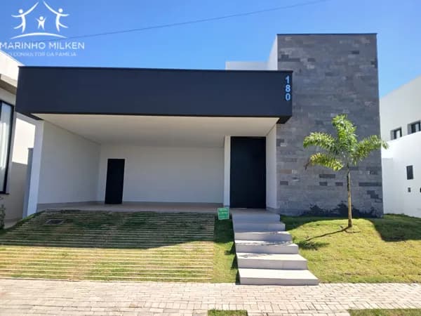 Casa de Condomínio em Uberlândia - Laranjeiras