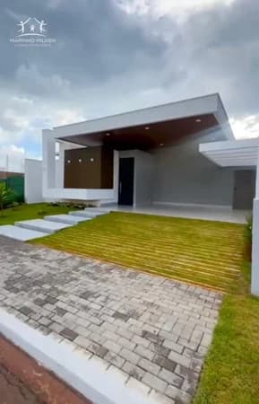 Casa em Condomínio para Venda em Parque das Laranjeiras Uberlândia-MG