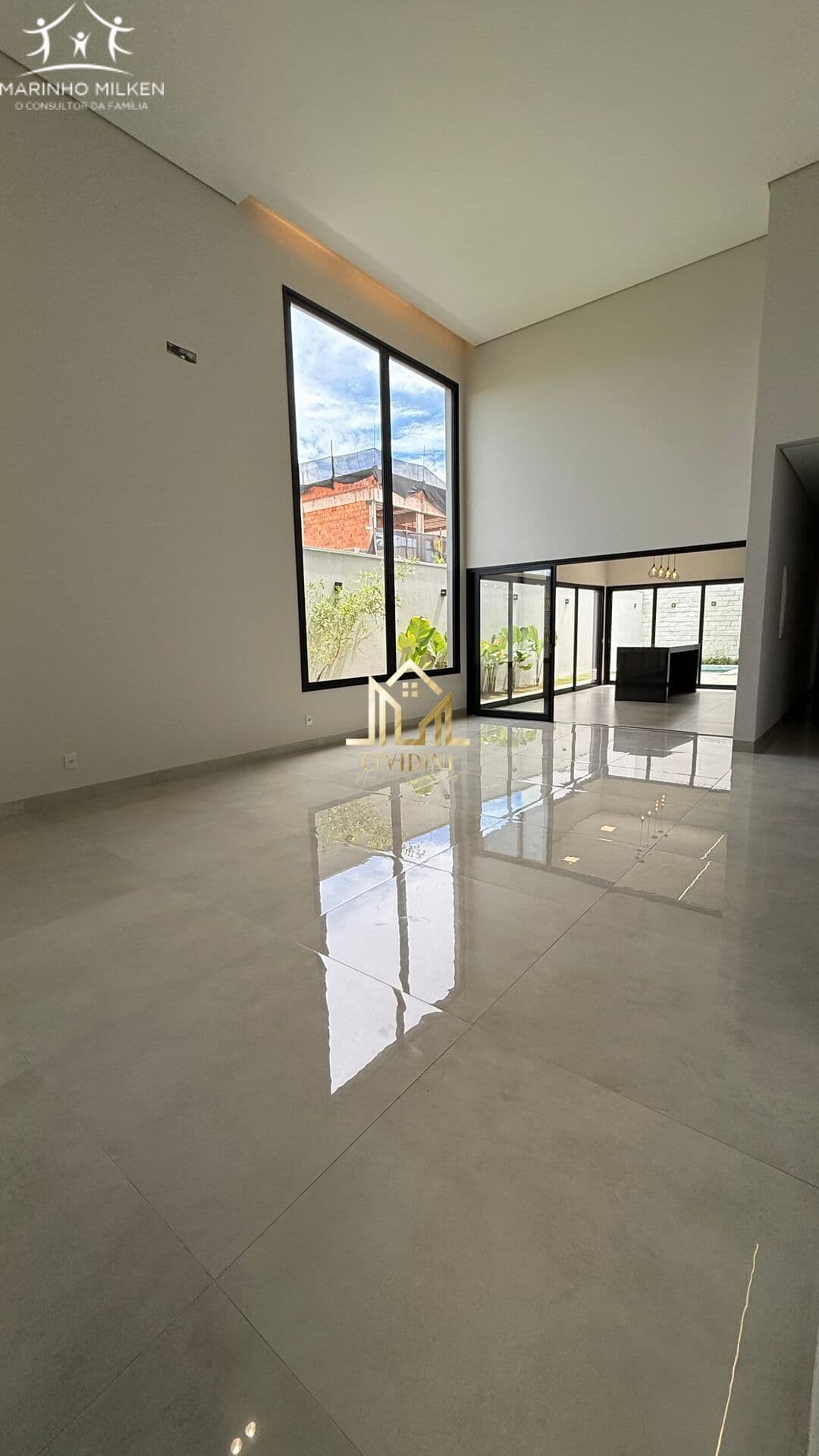 Casa de Condomínio em Uberlândia - Jardim Botânico