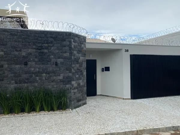 Casa em Uberlândia - Itapema Sul