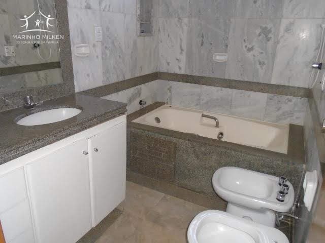 Casa Sobrado para Venda em Jardim Karaíba Uberlândia-MG