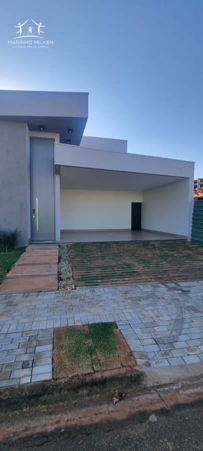 Casa em Condomínio para Venda em Parque São Jorge I Uberlândia-MG