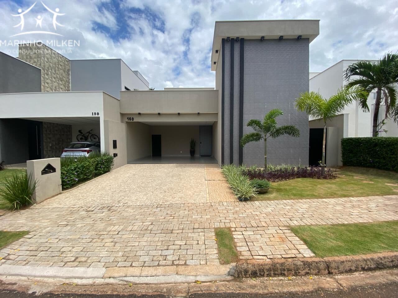 Casa de Condomínio em Uberlândia - Laranjeiras
