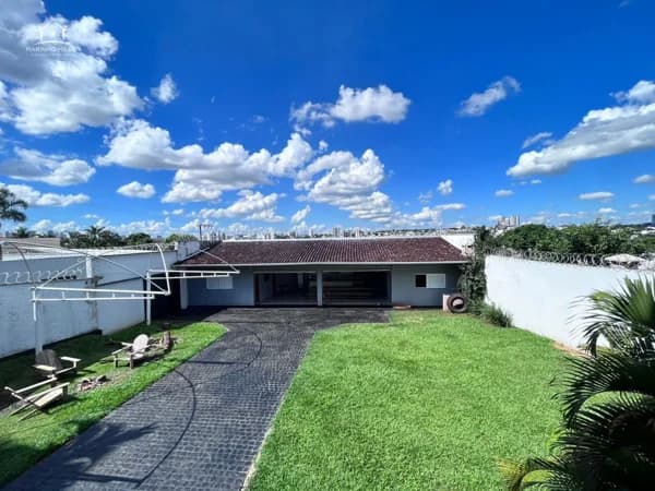 Casa Alto Padrão para Venda em Cidade Jardim Uberlândia-MG