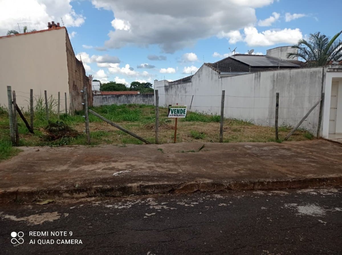 Terreno para Venda em Cidade Jardim Uberlândia-MG