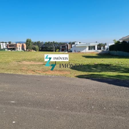 LOTE 1.000M2 - CONDOMÍNIO PORTAL JAPI GOLF CLUB - CABREÚVA - S.P