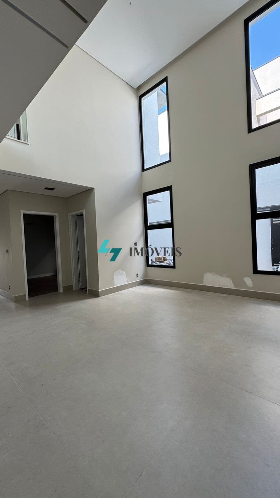 Casa Alto Padrão - 271m² - 4 Suítes - Brisas da Mata - Jundiaí - S.P.