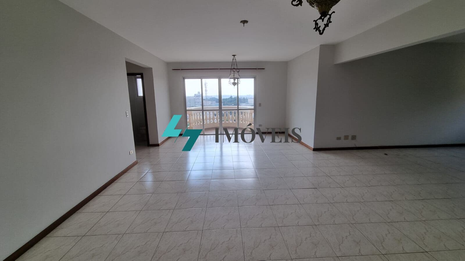 APARTAMENTO A VENDA 220,00m2 4 DORMS 2 SUÍTES CENTRO JUNDIAÍ - S.P.