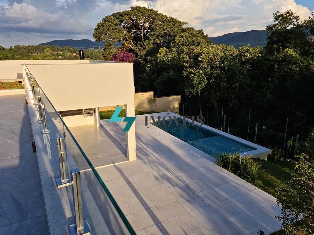 CASA TÉRREA ALTO PADRÃO - COND. TERRAS DO ALVORADA - JUNDIAÍ - S.P.
