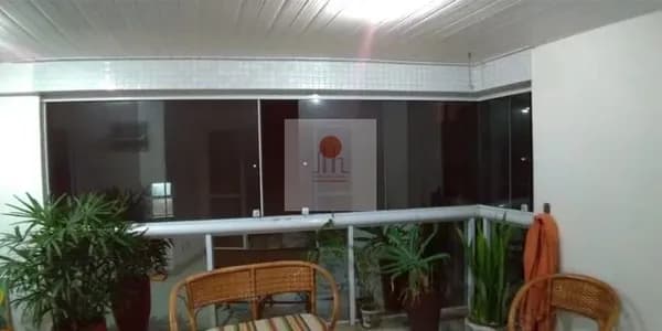 Vendo Apartamento 03 quartos com 02 suítes 02 vagas de garagem....em Itapuã