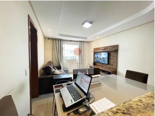 Apartamento em Itapuã com 2 quartos, Conjunto Encol....