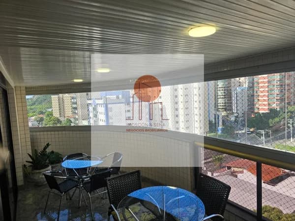 Localização privilegiada imóvel a venda Praia da Costa...