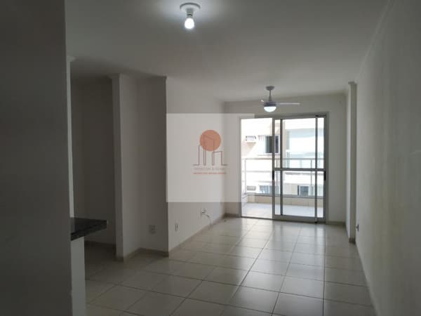 Excelente apartamento com 3 quartos, montado em Itapuã
