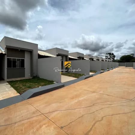 Casa - Condomínio Alice Sahori