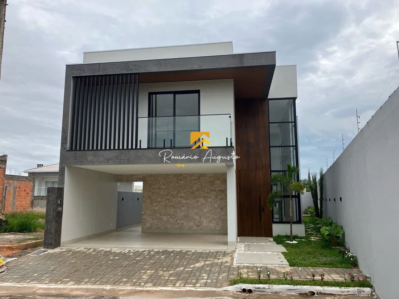 Sobrado em Formosa - Jardim Califórnia