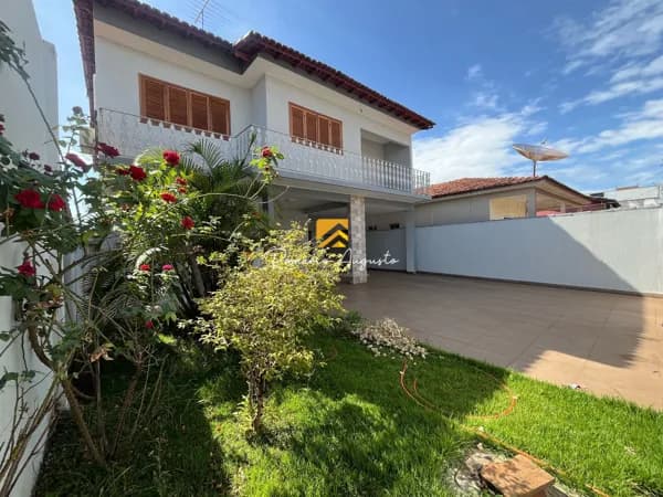 Sobrado em Formosa - Setor Primavera