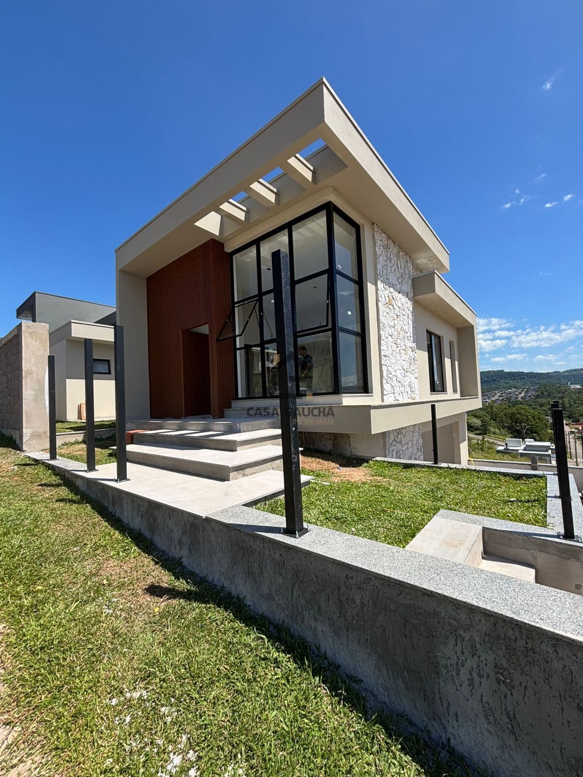 Casa Alto Padrão na Planta – Esquina | 3 Dormitórios | Projeto Exclusivo