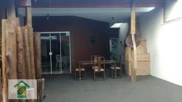 Casa em São Carlos - Parque Fehr