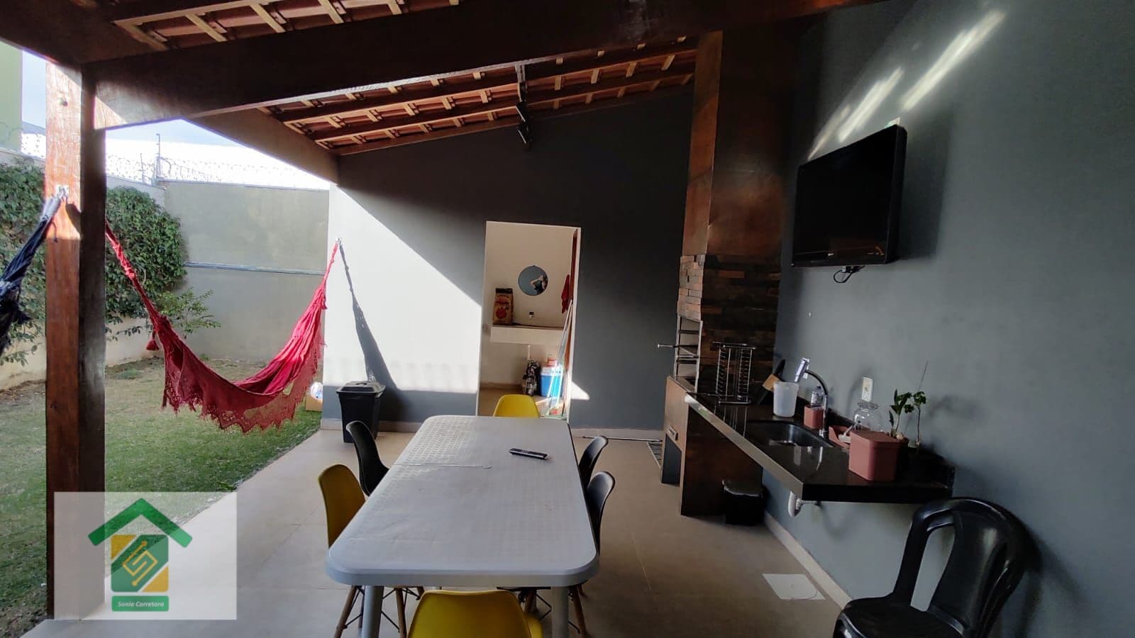 Casa em São Carlos - Jardim Embaré