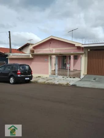 Casa em São Carlos - Vila Prado