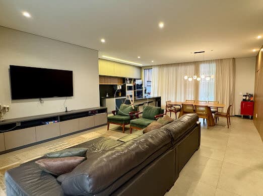Casa Nova na QNL 04 Taguatinga – 200m² de lote | Alto padrão