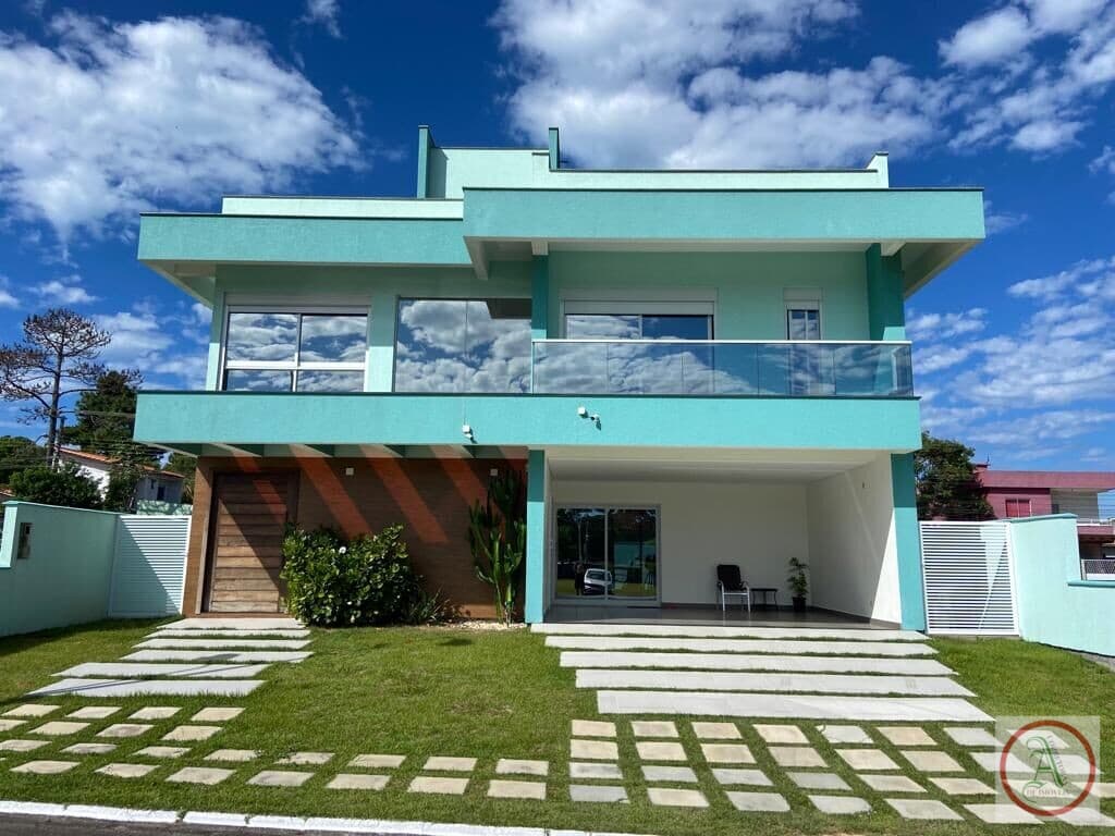 Casa em Florianópolis - São João do Rio Vermelho