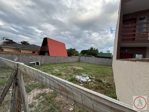 Lote/Terreno em Florianópolis - São João do Rio Vermelho