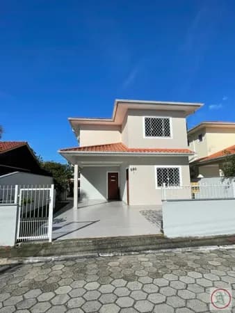 Sobrado em Florianópolis - Ingleses Norte
