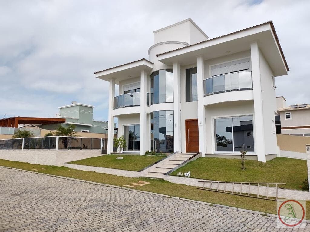 Casa em Florianópolis - São João do Rio Vermelho