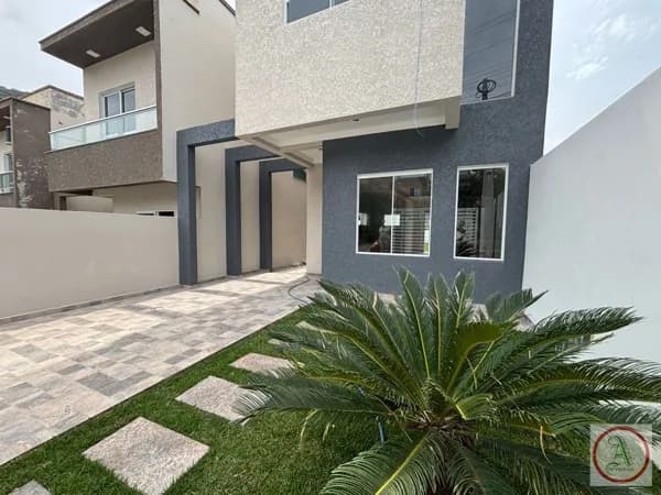 Casa Sobrado em São João do Rio Vermelho, Florianópolis/SC