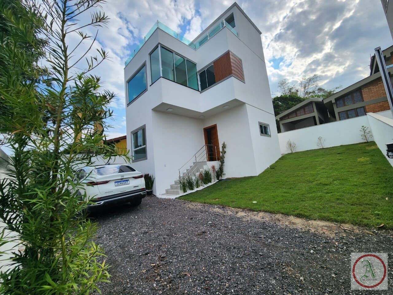 Sobrado em Florianópolis - Ingleses do Rio Vermelho