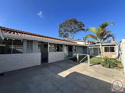 Casa em Florianópolis - São João do Rio Vermelho