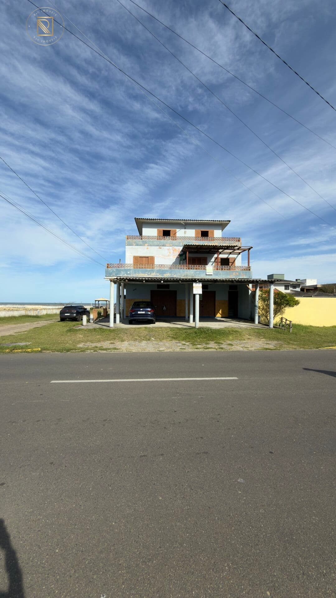 Prédio/Edifício Inteiro em Balneário Arroio do Silva - Centro