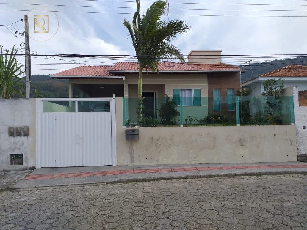 Casa em São José - Serraria