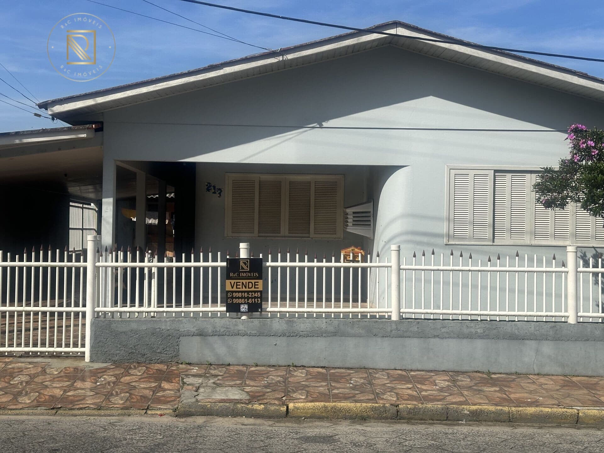 Casa em Araranguá - Polícia Rodoviária
