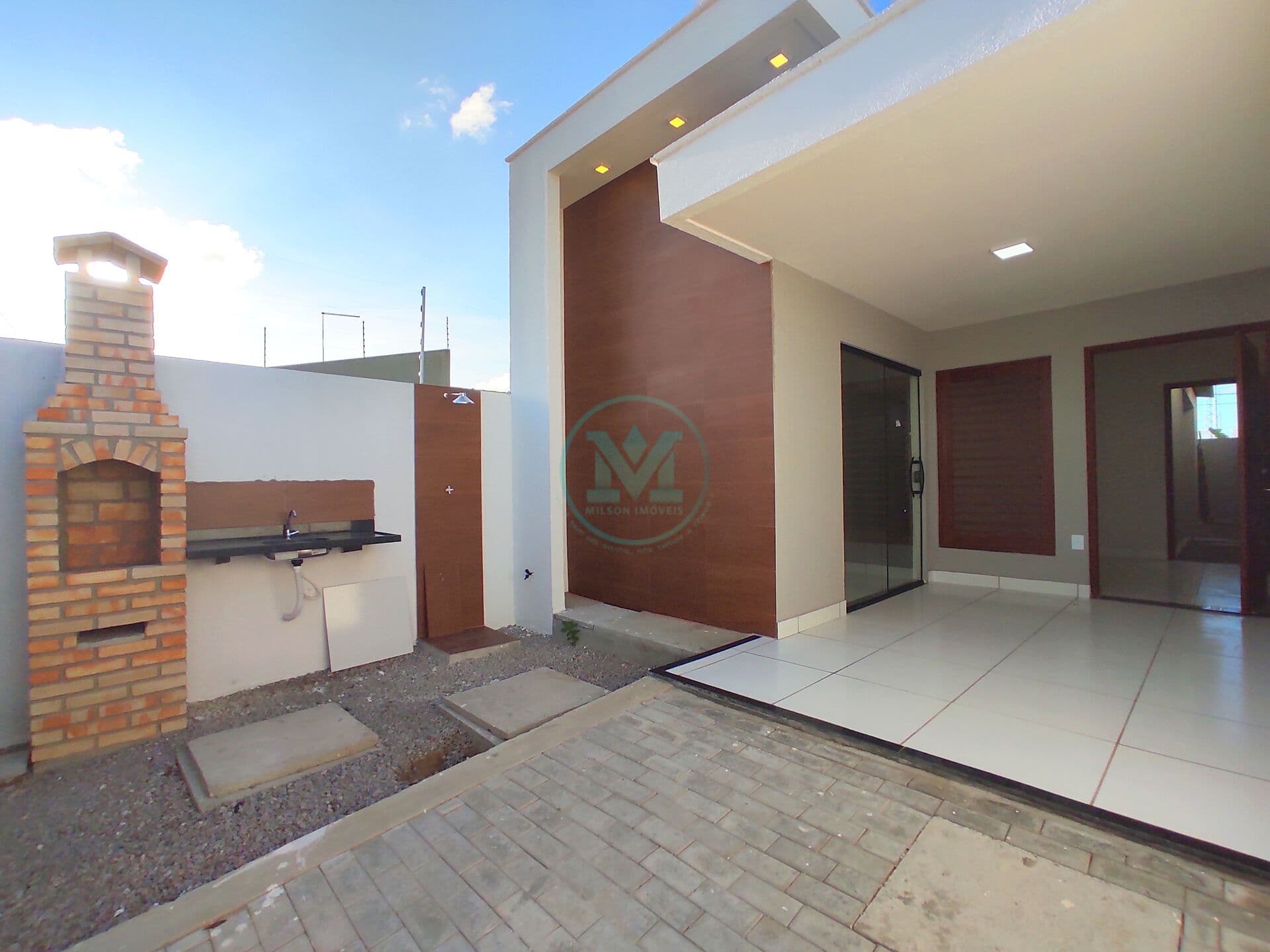 CASA POPULAR DE ALTO PADRÃO EM PARNAMIRIM/RN