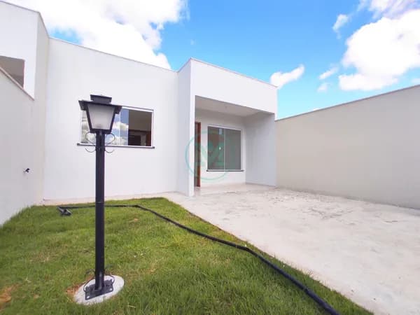 CASA COM 2 QUARTOS PERTINHO DO CENTRO EM EXTREMOZ/RN