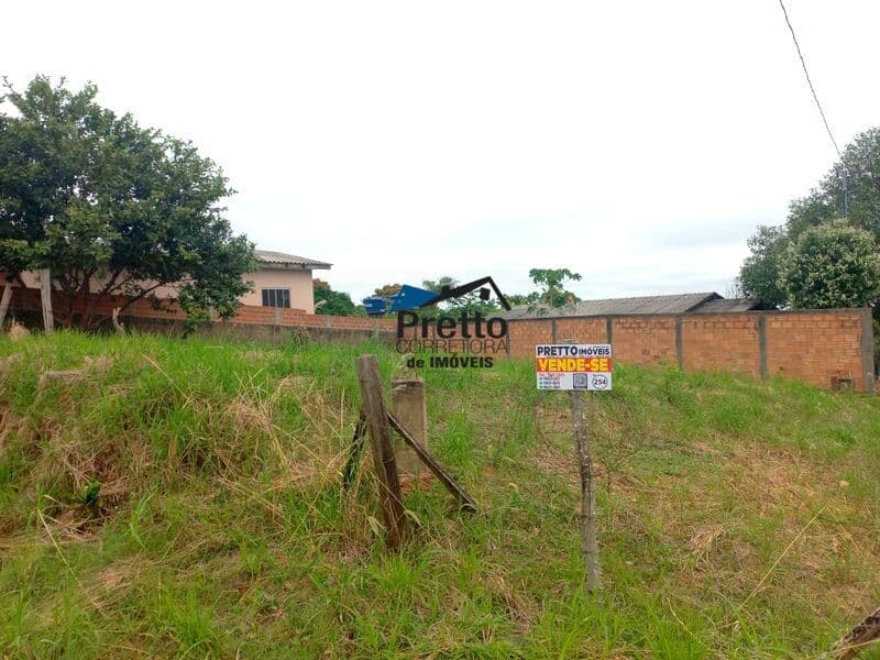 Terreno de Esquina a Venda no Bairro São José em Colorado