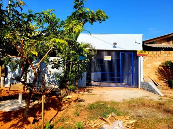 Casa em Alvenaria para Alugar no Bairro Minas Gerais em Colorado