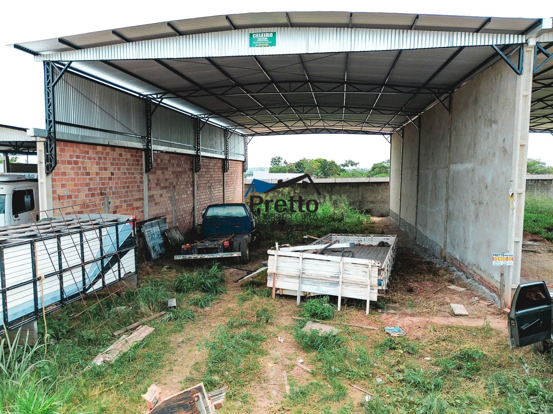 Ponto Comercial/Loja/Box em Colorado do Oeste - Industrial