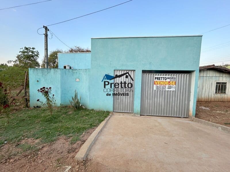 Casa de Alvenaria com 03 Dormitórios a venda no bairro Minas Gerais em Colorado