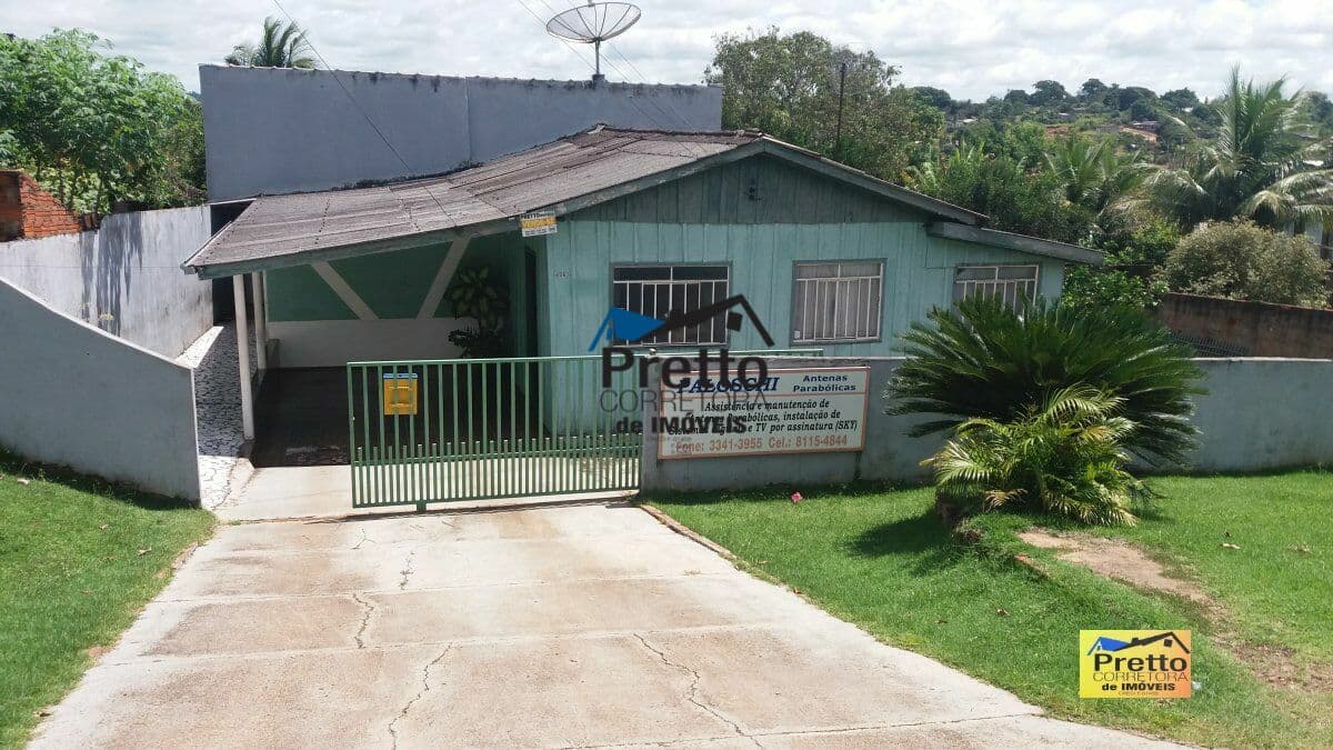 Vende-se casa mista em ótima localização Colorado do Oeste-RO