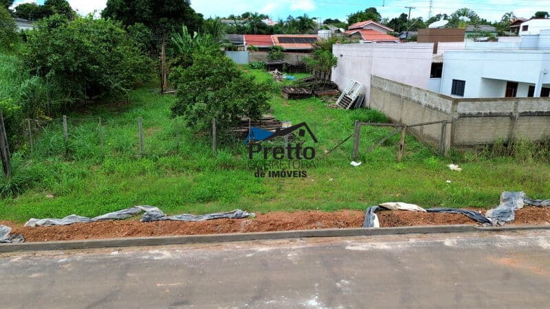 Terreno Escriturado medindo 803,52 m² no Bairro São José em Colorado