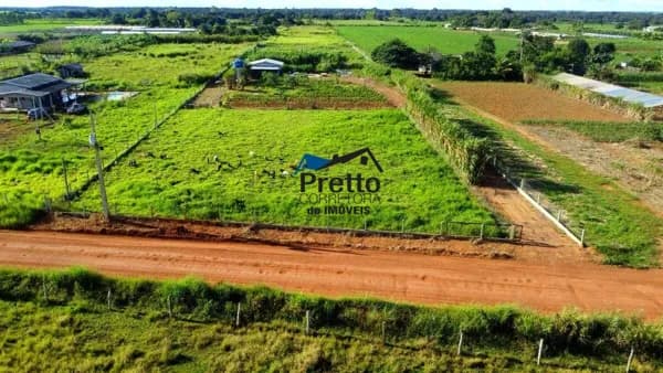 Vende-se Chácara medindo 1,3 Hectares com casa e Poço Artesiano localizado apenas 7 km do IFRO no Município de Vilhena