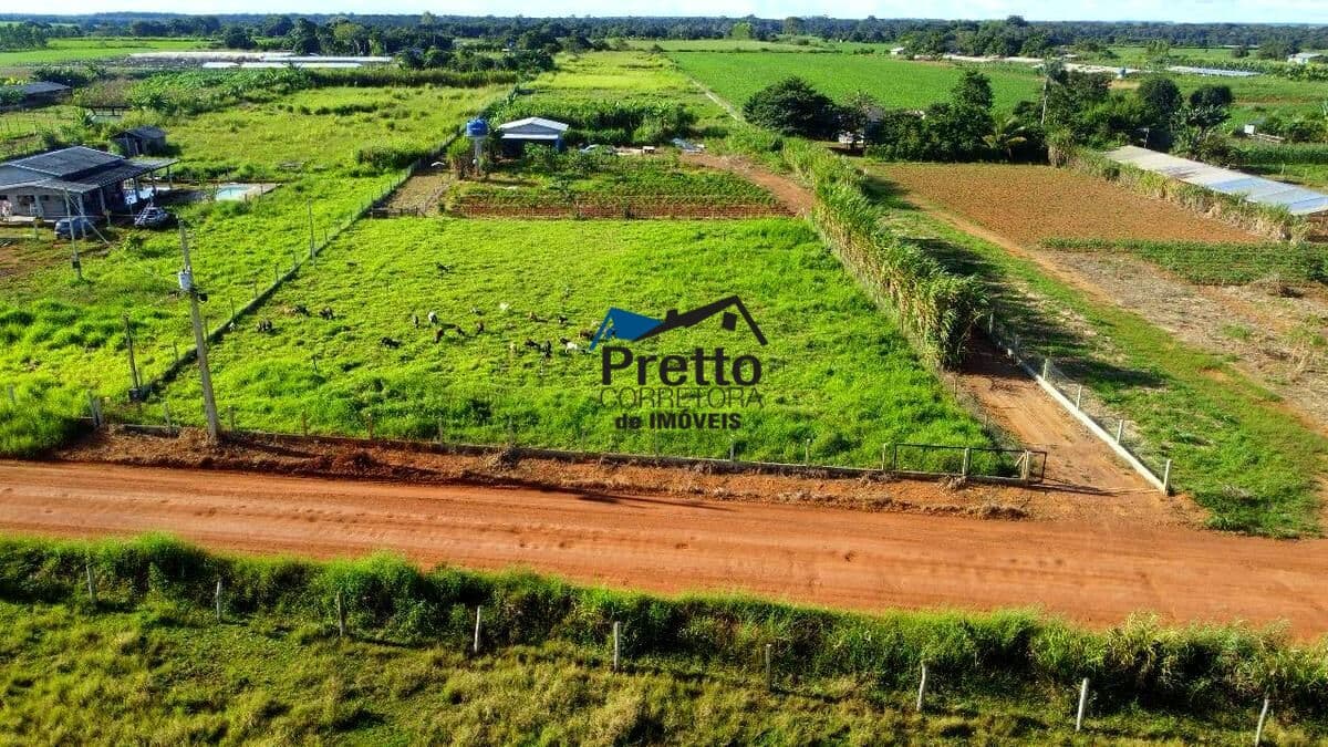 Vende-se Chácara medindo 1,3 Hectares com casa e Poço Artesiano localizado apenas 7 km do IFRO no Município de Vilhena