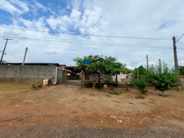 Casa em Colorado do Oeste - Mato Grosso