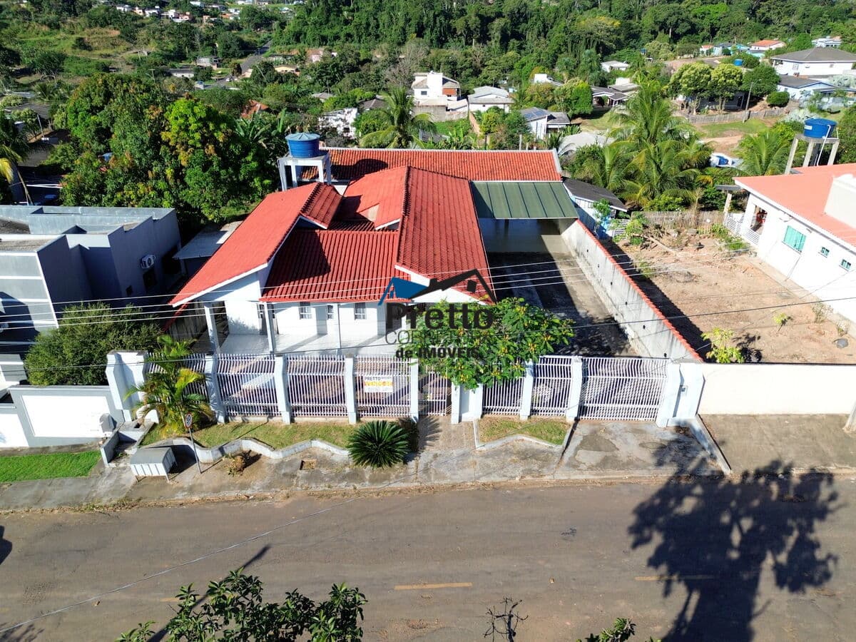 Casa em Colorado do Oeste - Centro