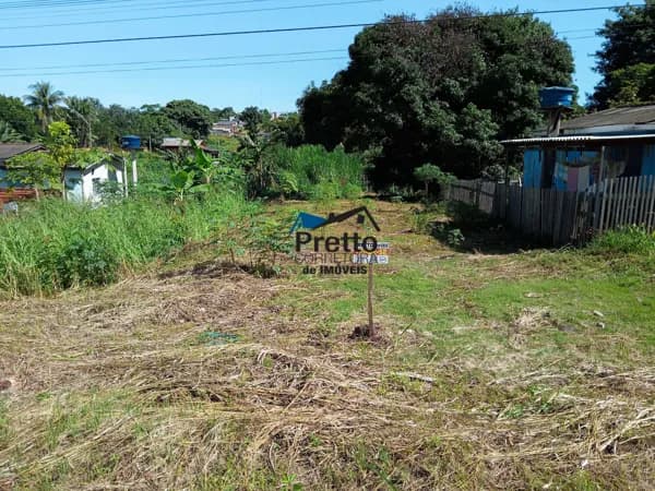 Vende-se Terreno