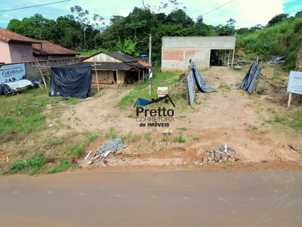 Terreno a Venda
